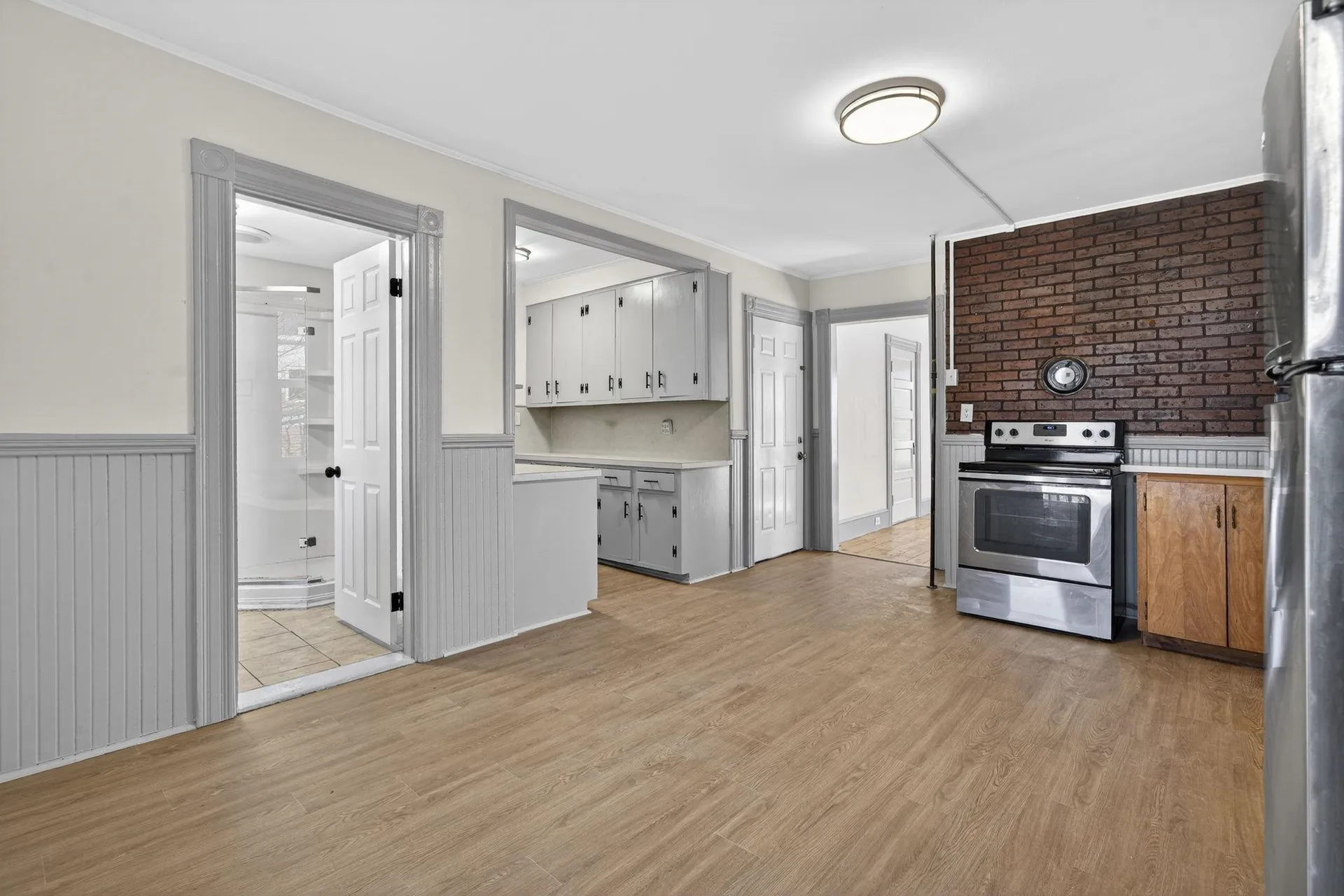 670 Harvard Street Manchester NH 03103
