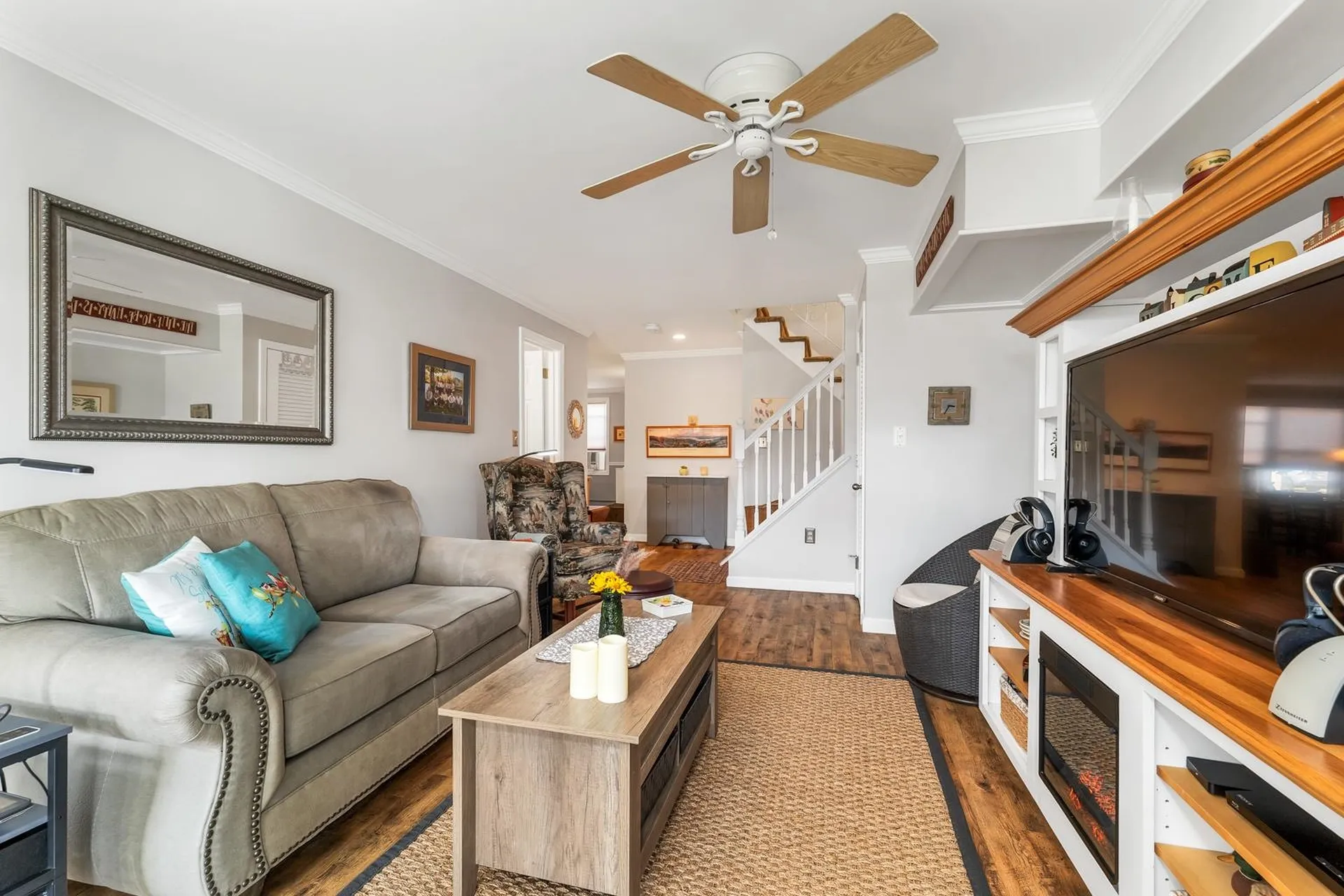 68 Railroad Avenue Wolfeboro NH 03894-0771