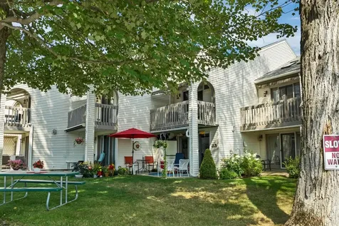 68 Railroad Avenue Wolfeboro NH 03894-0771