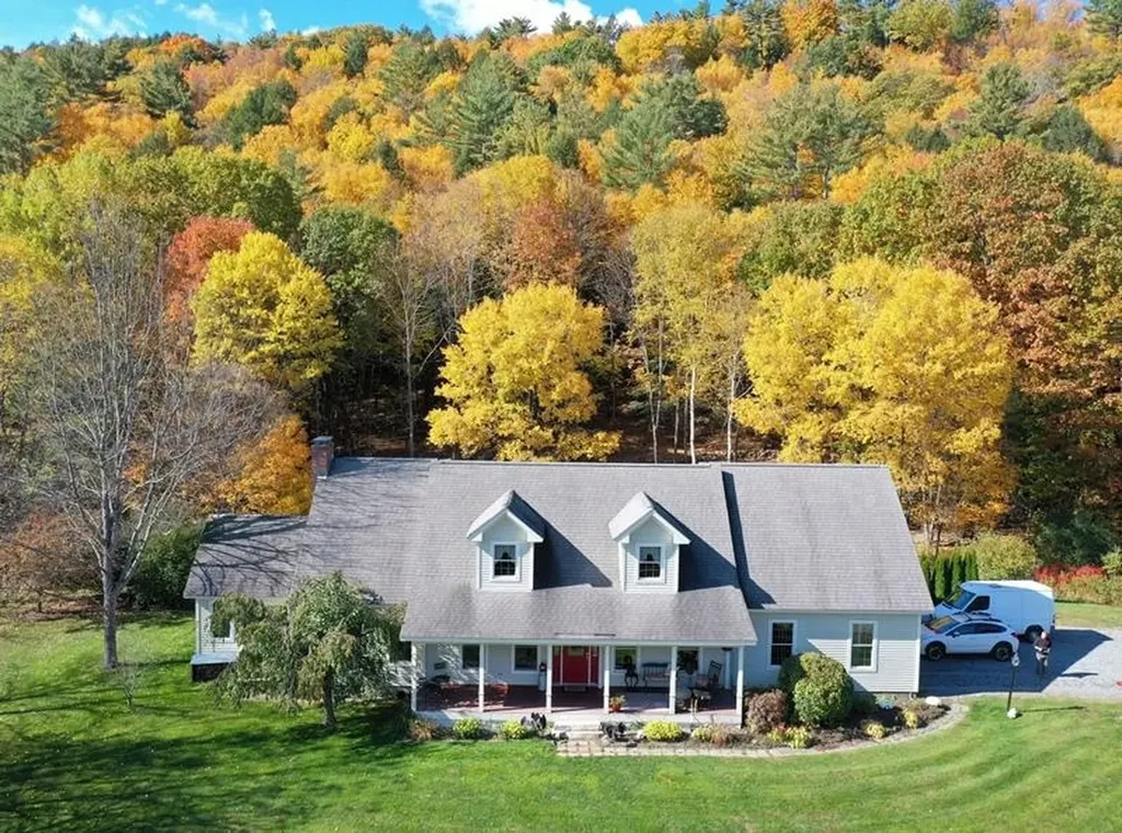 692 Old Walpole Road Surry NH 03431