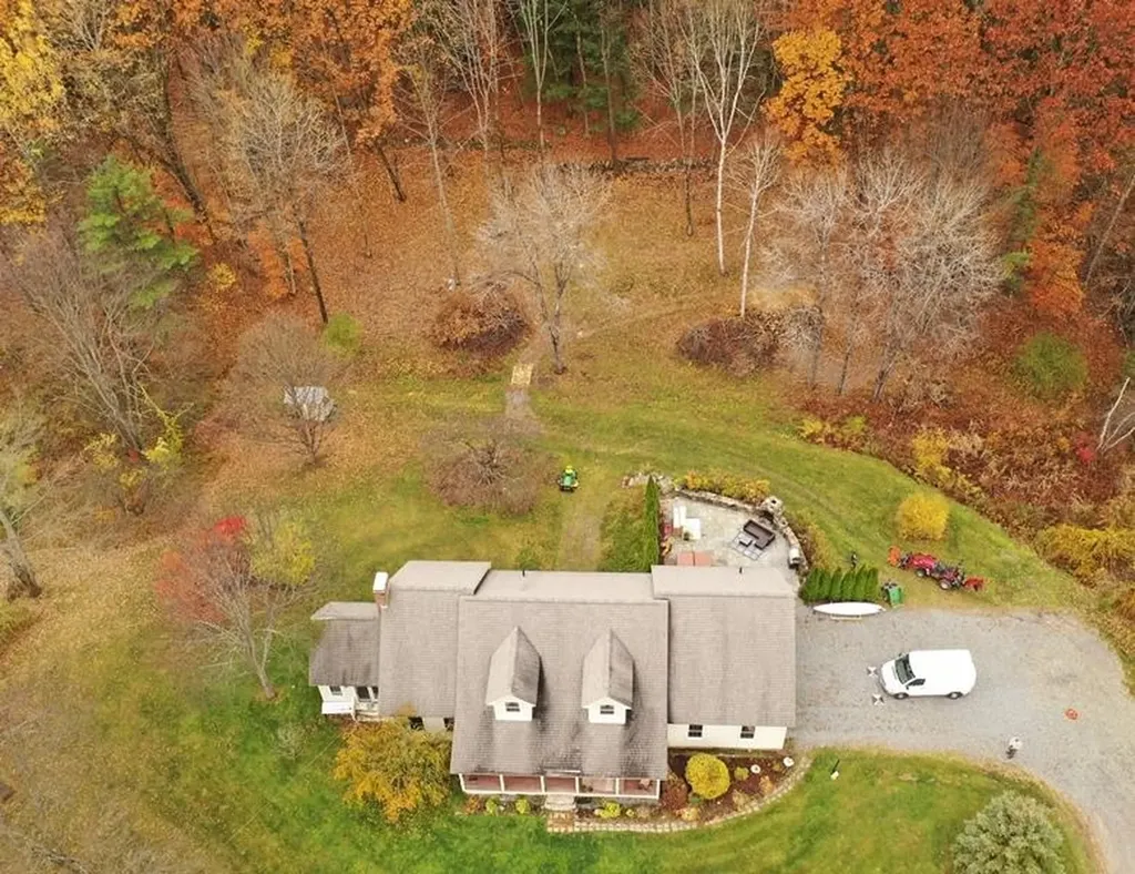 692 Old Walpole Road Surry NH 03431