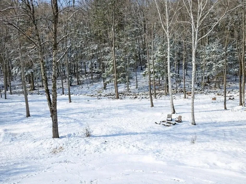 692 Old Walpole Road Surry NH 03431