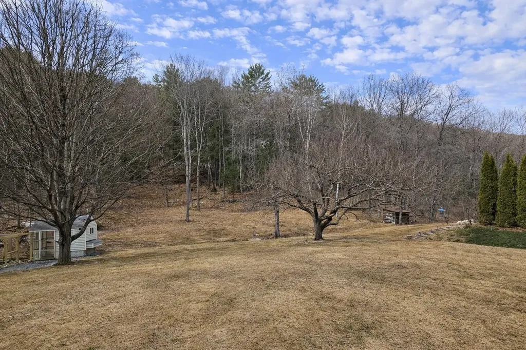 692 Old Walpole Road Surry NH 03431