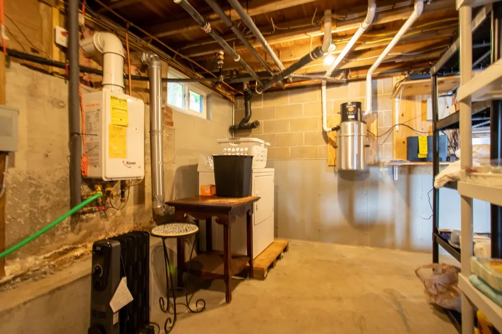 376 White Oak Road Barnstead NH 03225