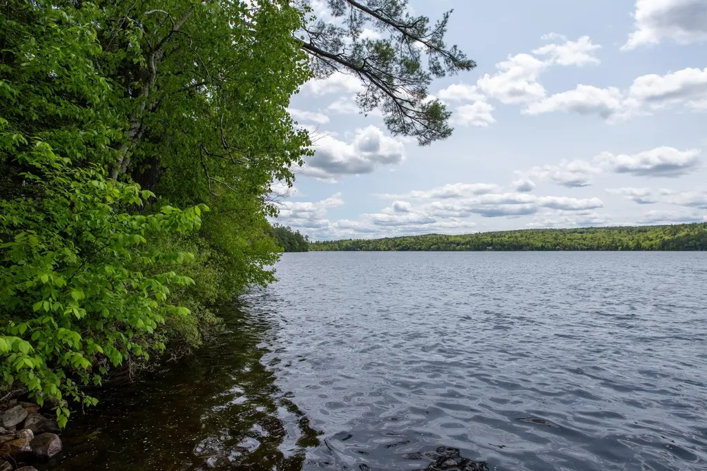 376 White Oak Road Barnstead NH 03225