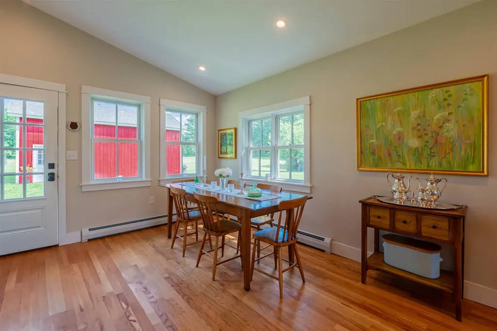 2930 Richville Road Manchester VT 05255