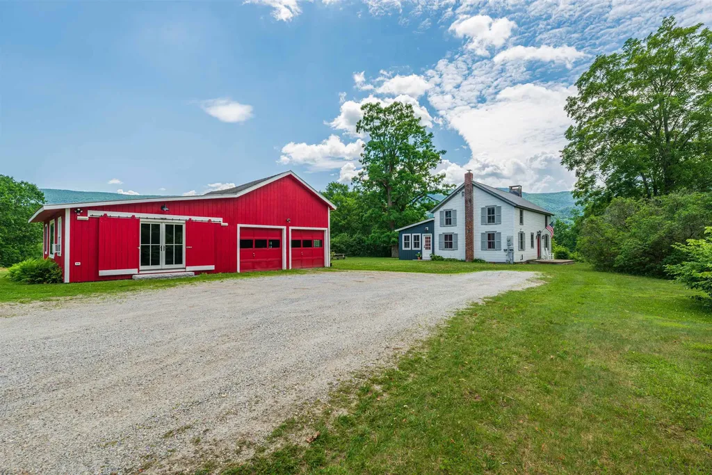 2930 Richville Road Manchester VT 05255
