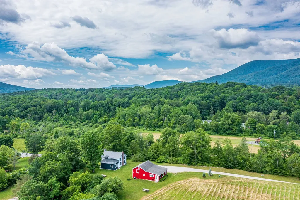 2930 Richville Road Manchester VT 05255