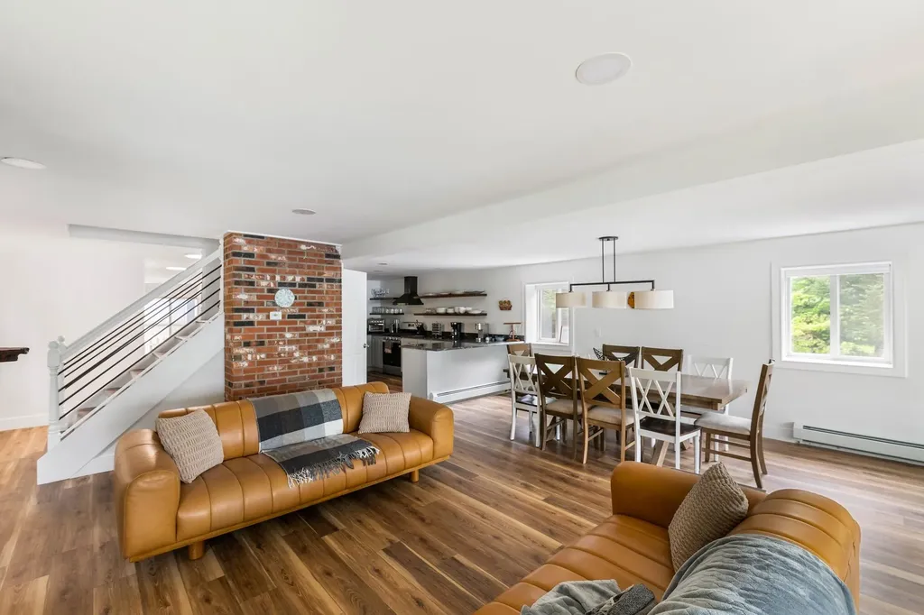 6 Paquette Lane Sunapee NH 03782