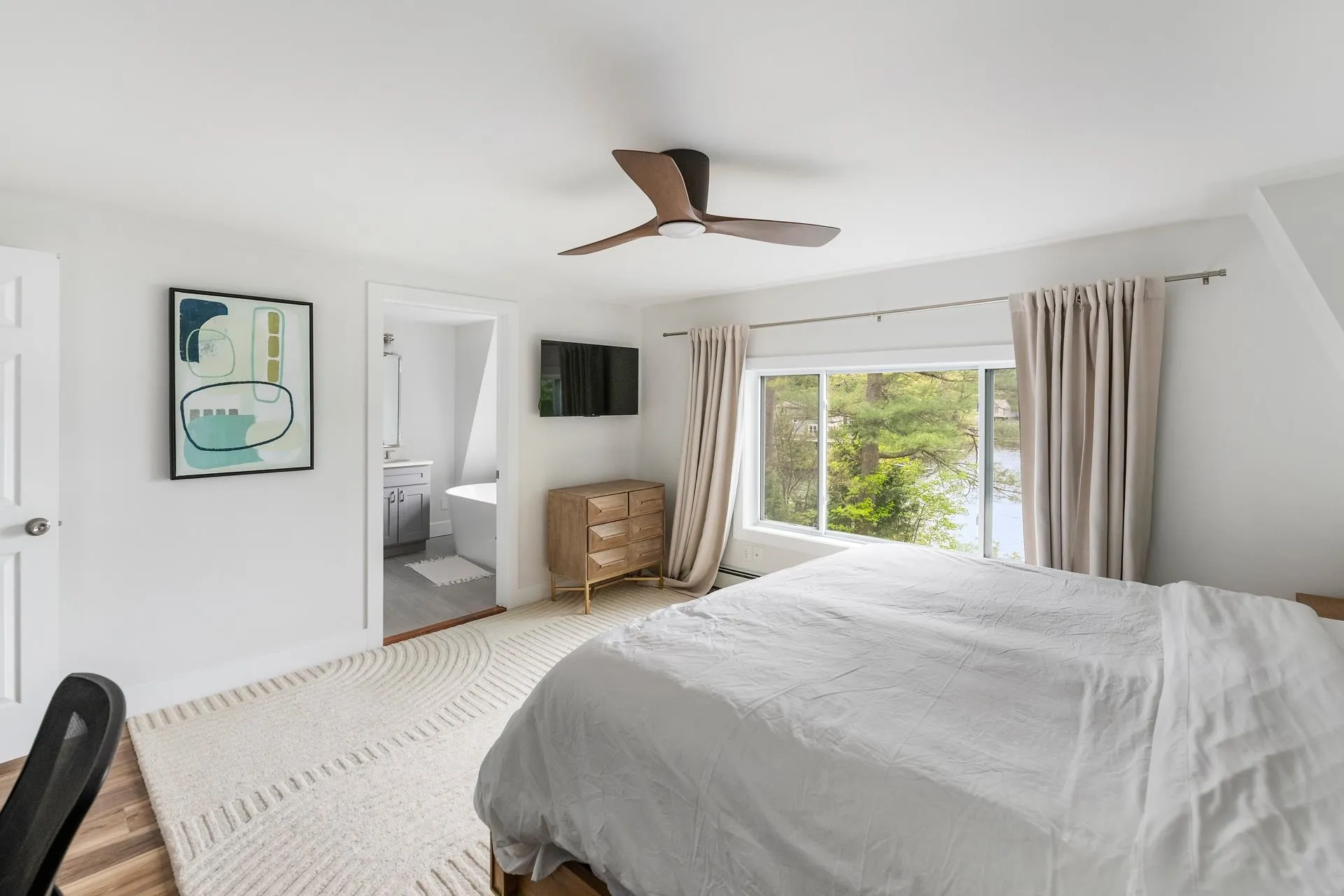 6 Paquette Lane Sunapee NH 03782