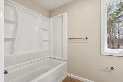 153 Coffin Road Epping NH 03042