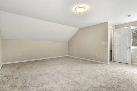 153 Coffin Road Epping NH 03042