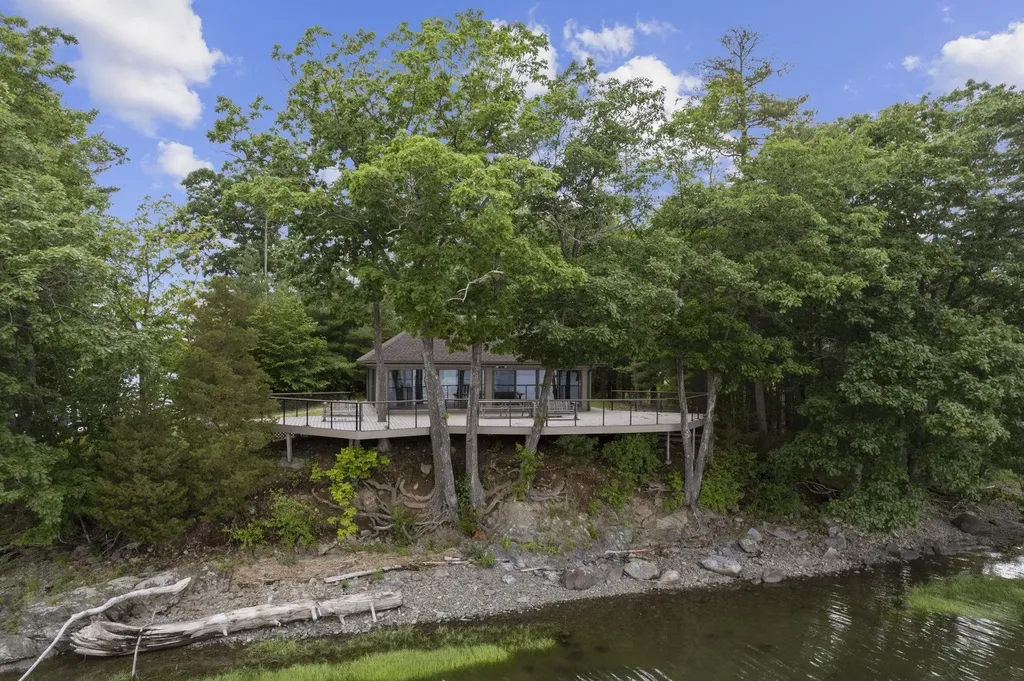 228 Cushing Road Newmarket NH 03857