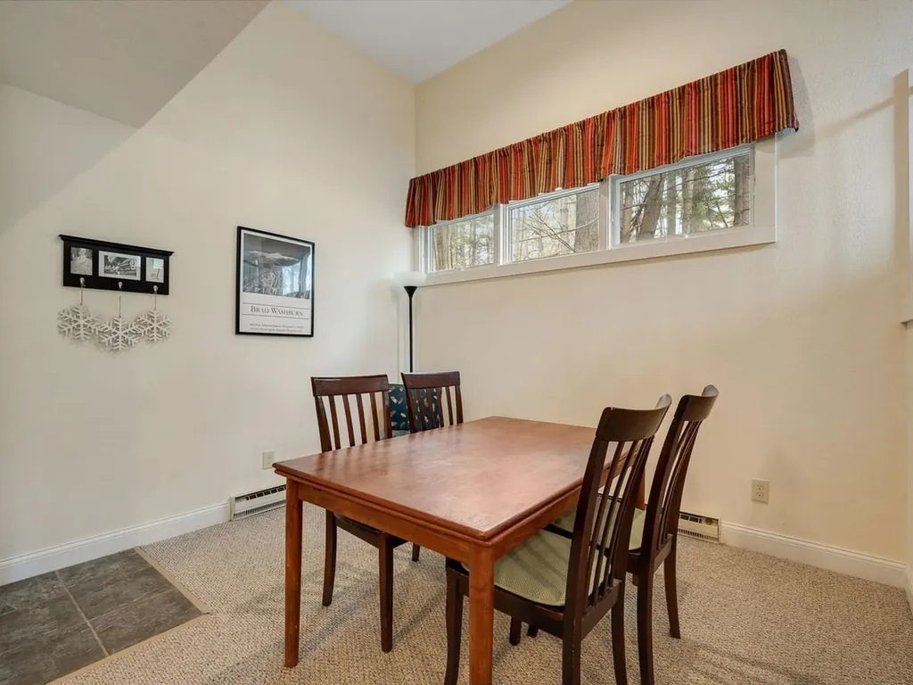 132 Grand Hollow Road Warren VT 05674