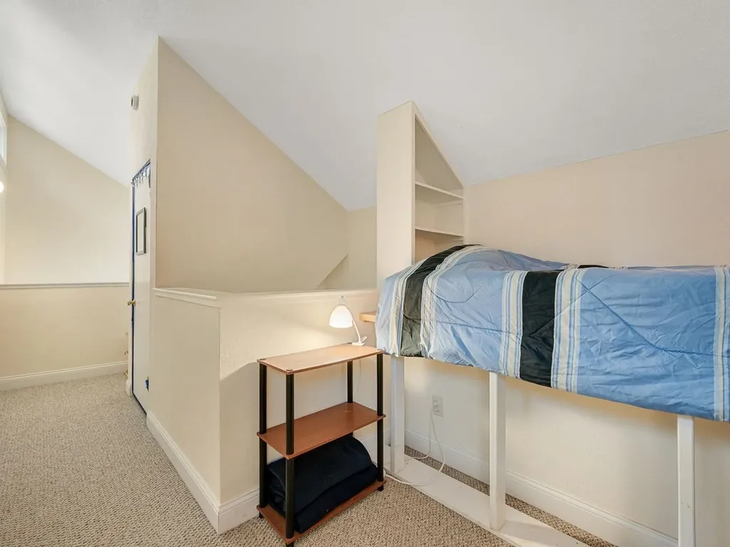 132 Grand Hollow Road Warren VT 05674