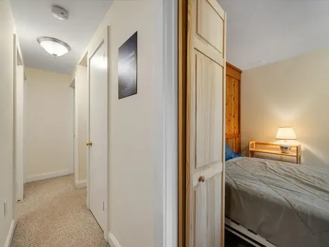 132 Grand Hollow Road Warren VT 05674
