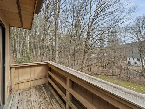 132 Grand Hollow Road Warren VT 05674