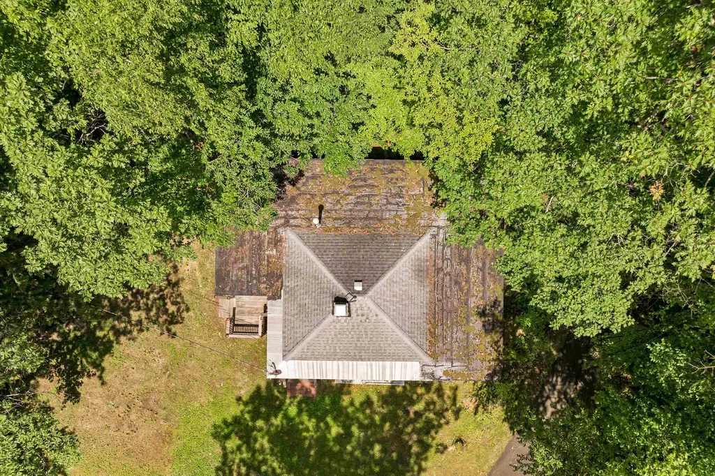 129 Black Brook Road Meredith NH 03253