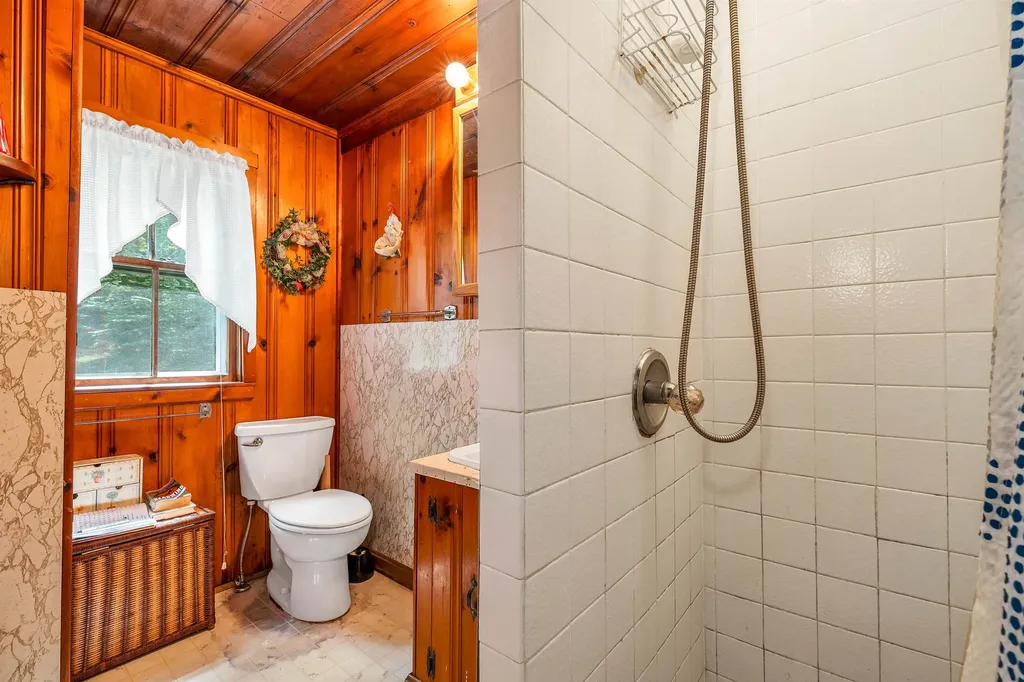 129 Black Brook Road Meredith NH 03253