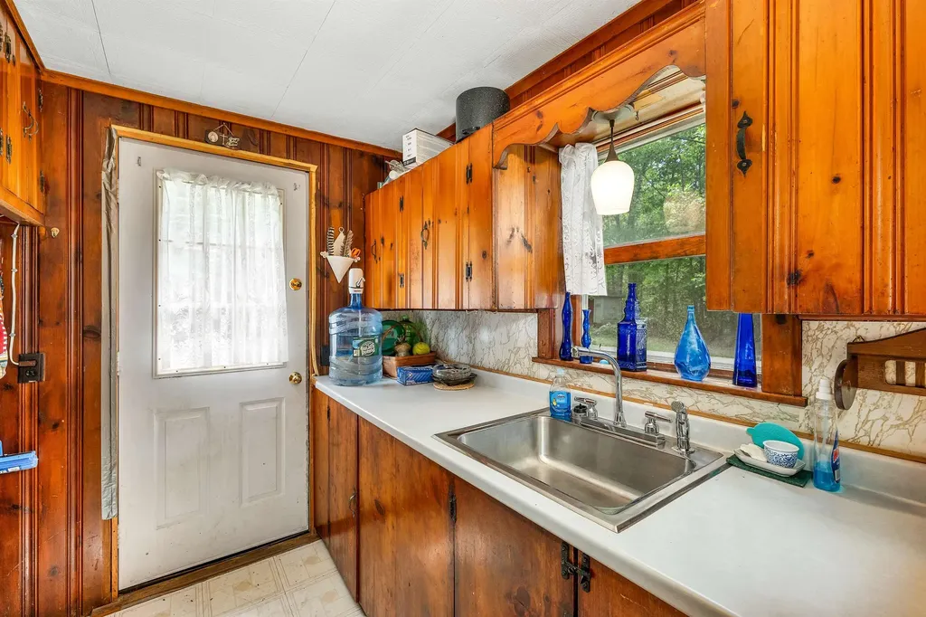 129 Black Brook Road Meredith NH 03253