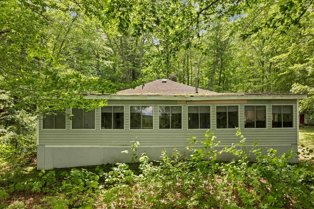 129 Black Brook Road Meredith NH 03253
