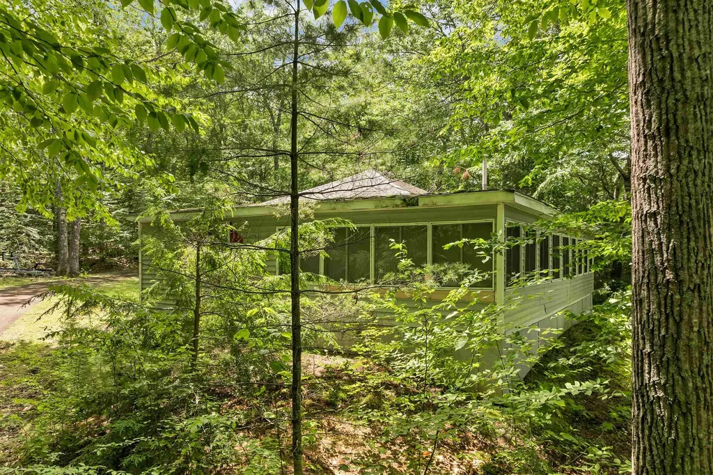 129 Black Brook Road Meredith NH 03253