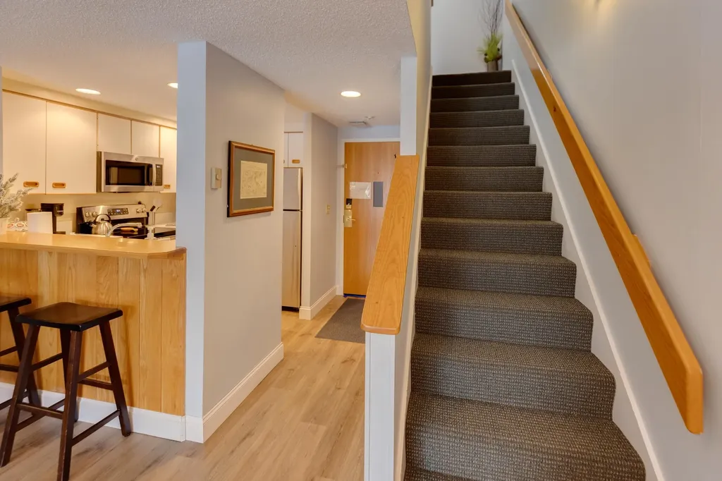 48 Cooper Memorial Drive Lincoln NH 03251