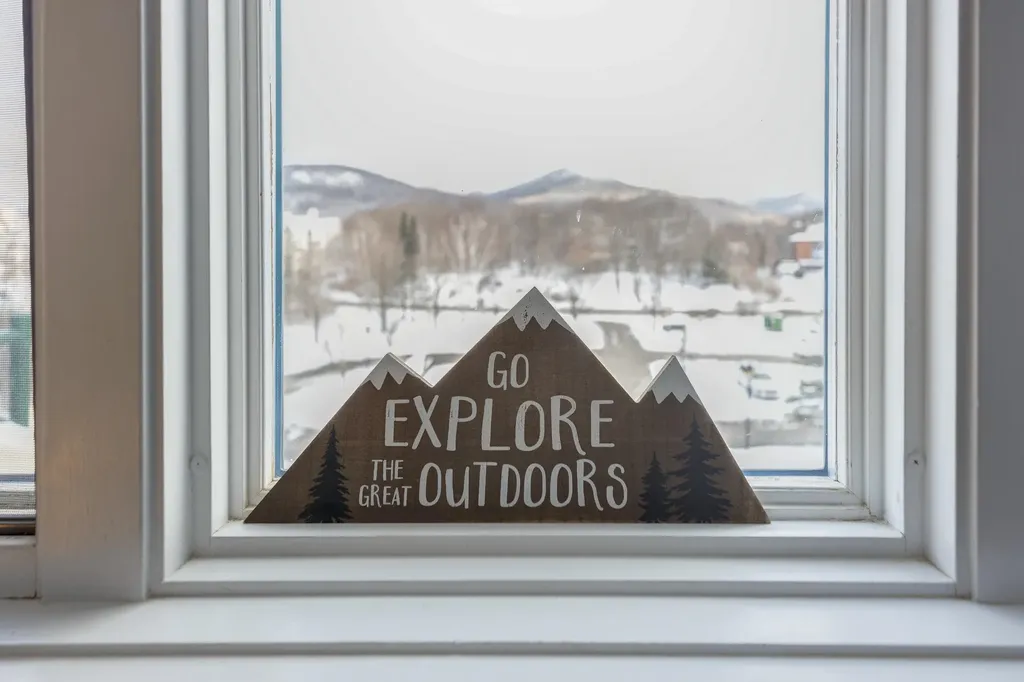 48 Cooper Memorial Drive Lincoln NH 03251