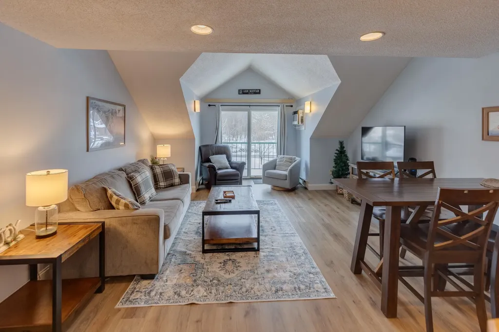 48 Cooper Memorial Drive Lincoln NH 03251