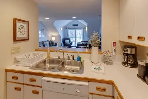 48 Cooper Memorial Drive Lincoln NH 03251