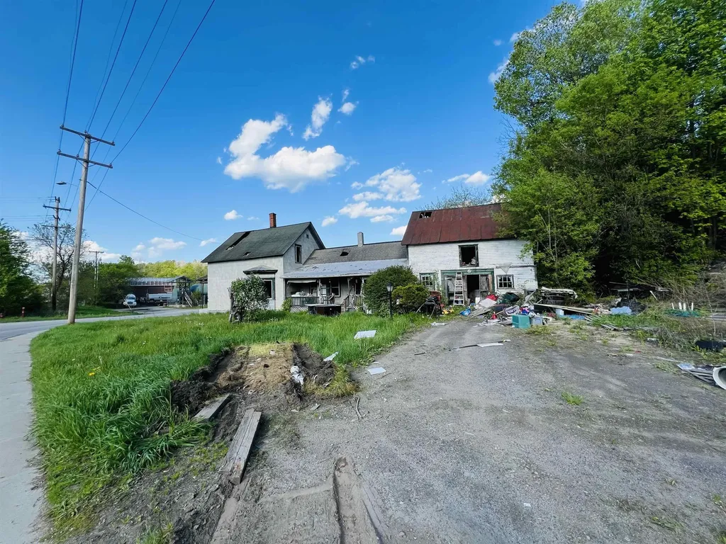 6 Raymond Street Lyndon VT 05851