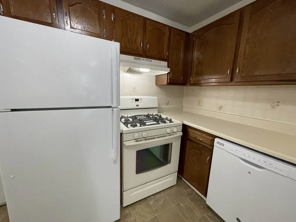 379 Huse Road Manchester NH 03103