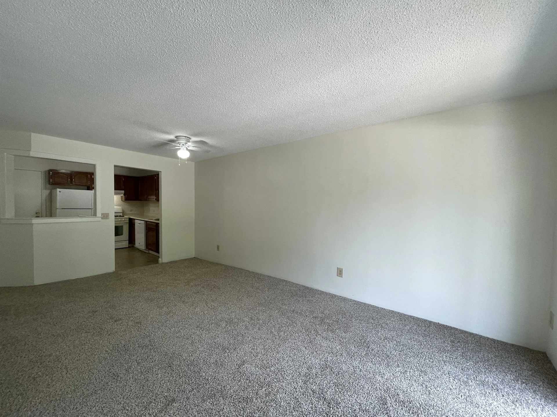 379 Huse Road Manchester NH 03103