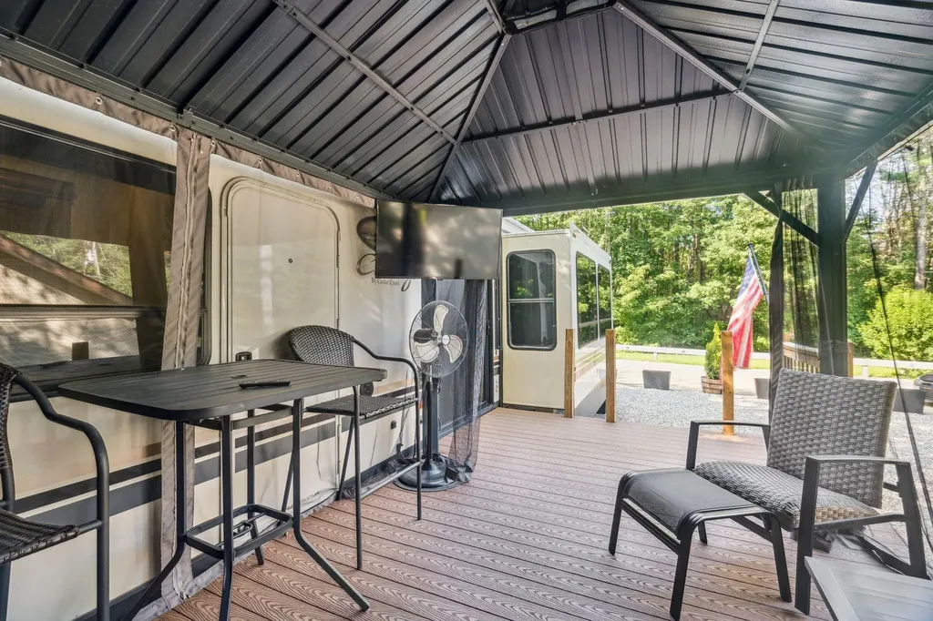184 Pocahontas Lane Rochester NH 03839