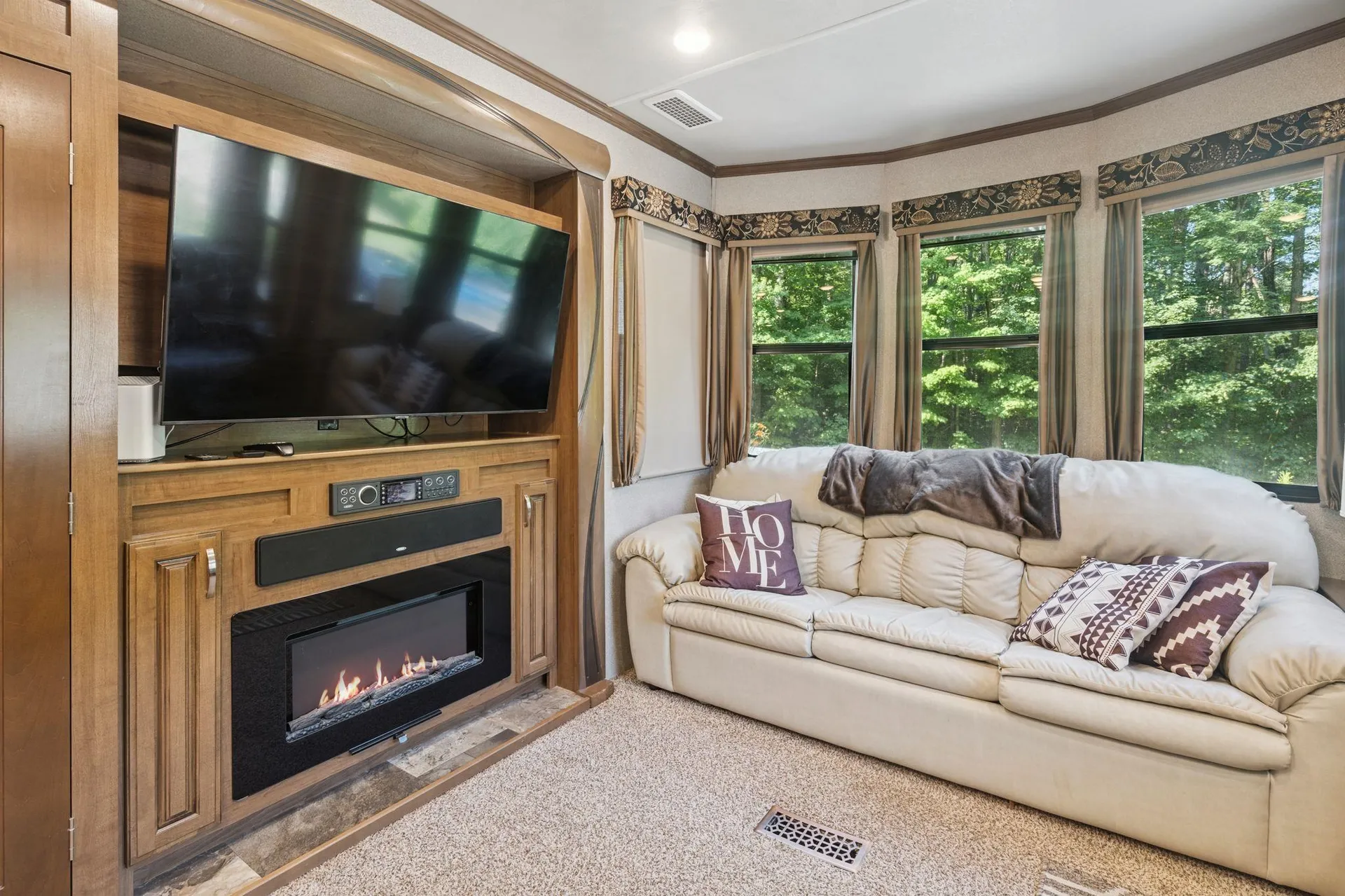 184 Pocahontas Lane Rochester NH 03839