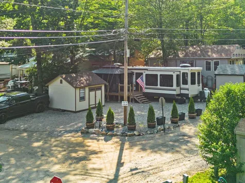 184 Pocahontas Lane Rochester NH 03839