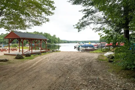 184 Pocahontas Lane Rochester NH 03839
