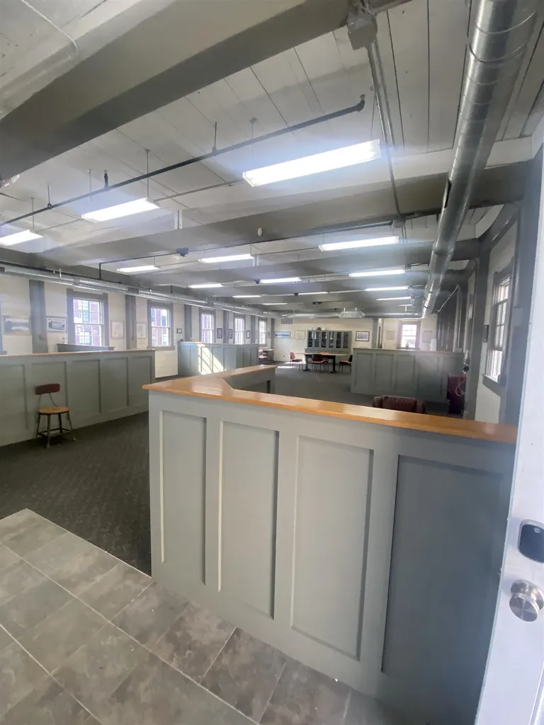 30R Hampshire Street Methuen MA 01844