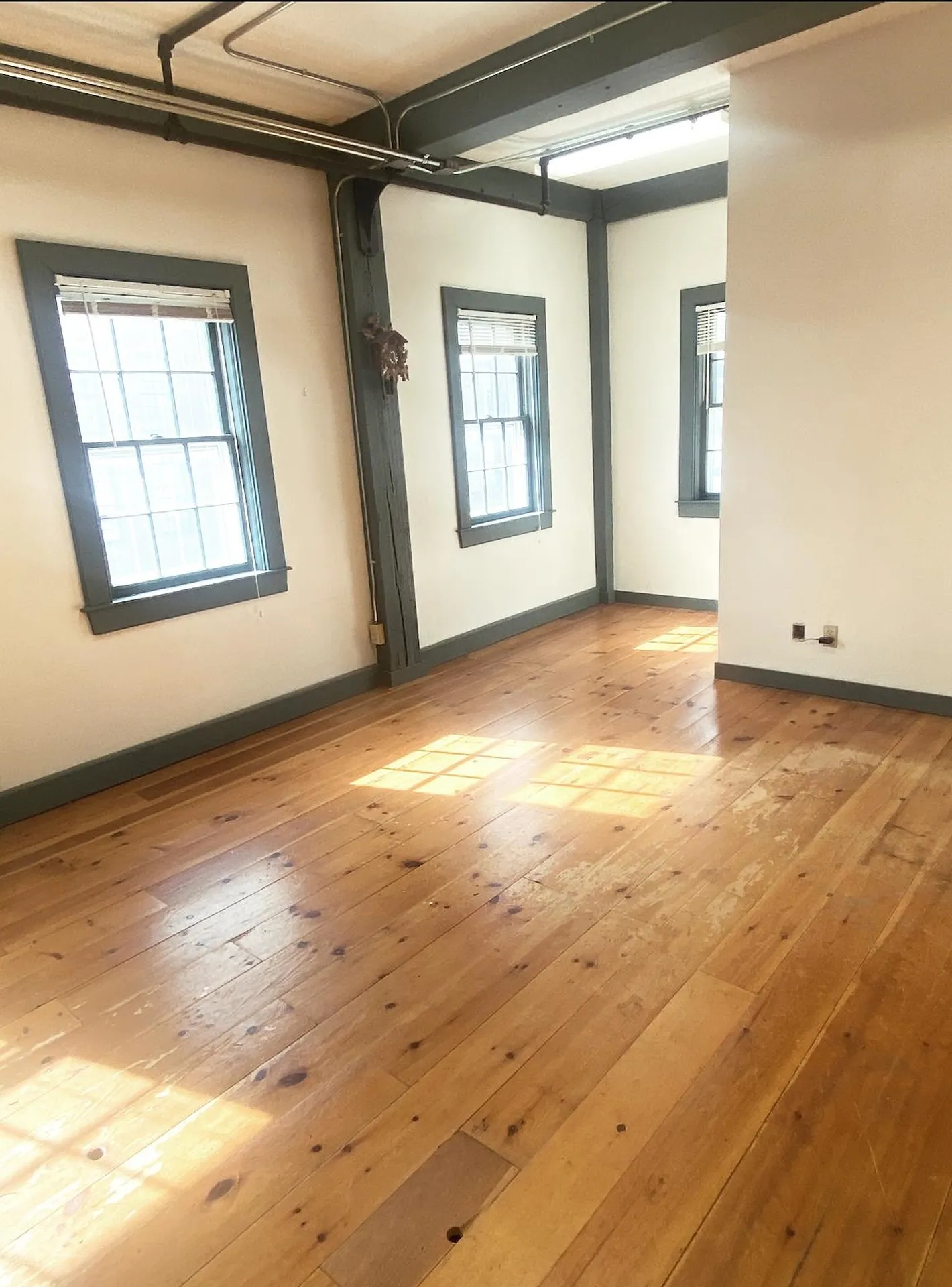 30R Hampshire Street Methuen MA 01844