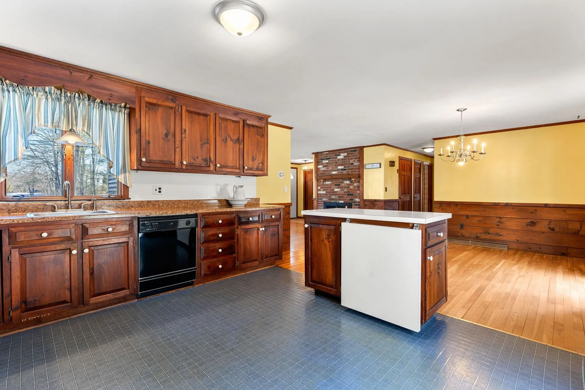 30 Josephine Drive Hampton NH 03842