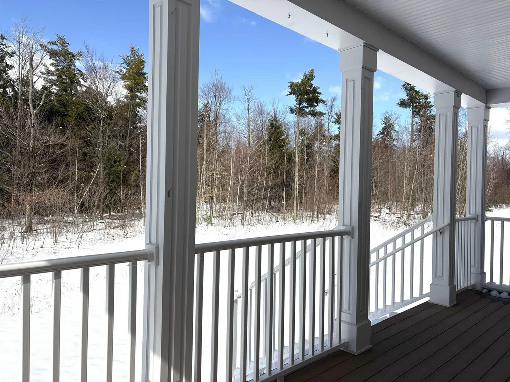 65 Waterlefe Way Colchester VT 05446