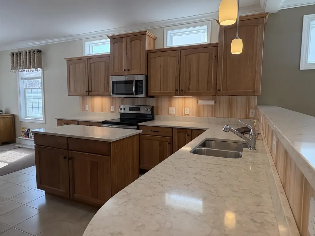 65 Waterlefe Way Colchester VT 05446