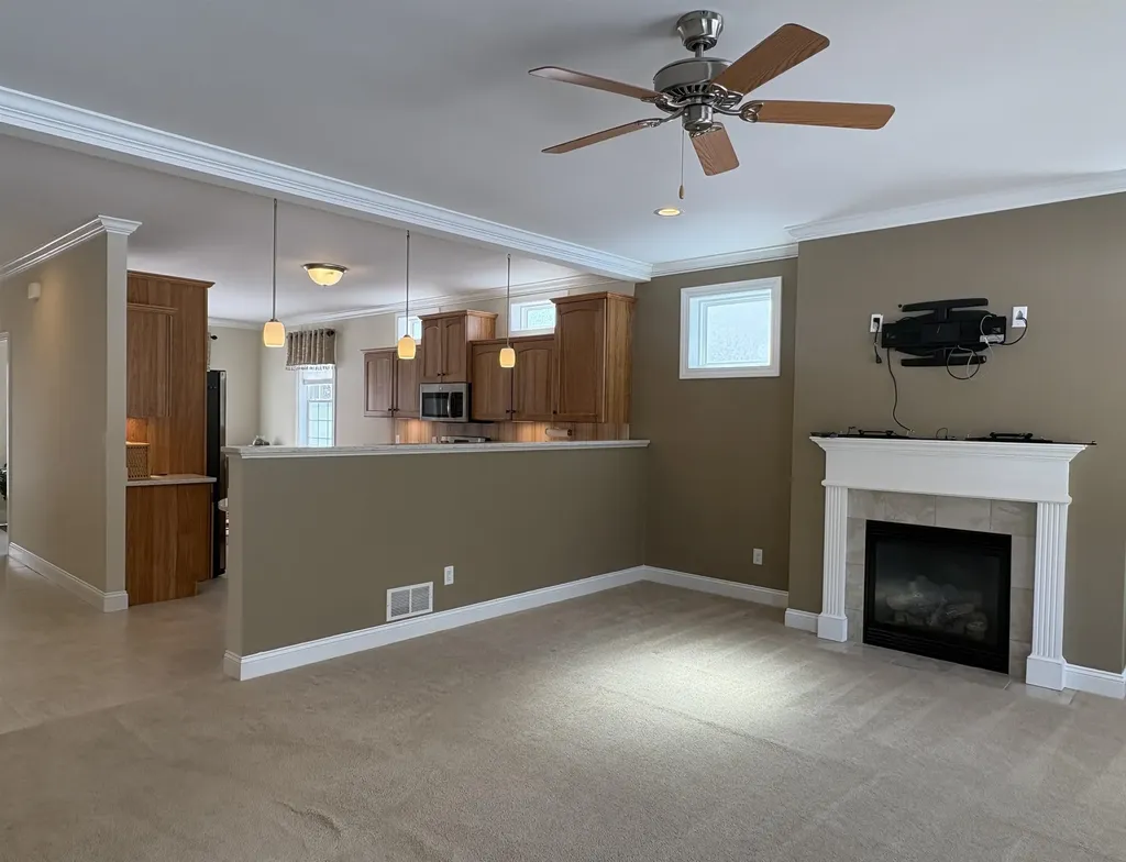 65 Waterlefe Way Colchester VT 05446