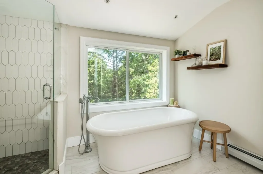 367 Durham Point Road Durham NH 03824