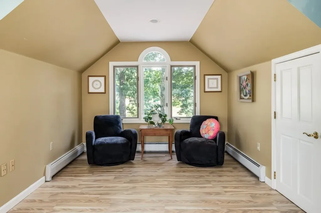 367 Durham Point Road Durham NH 03824