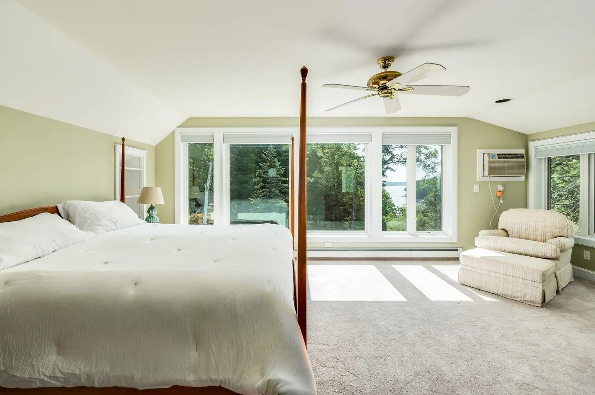 367 Durham Point Road Durham NH 03824