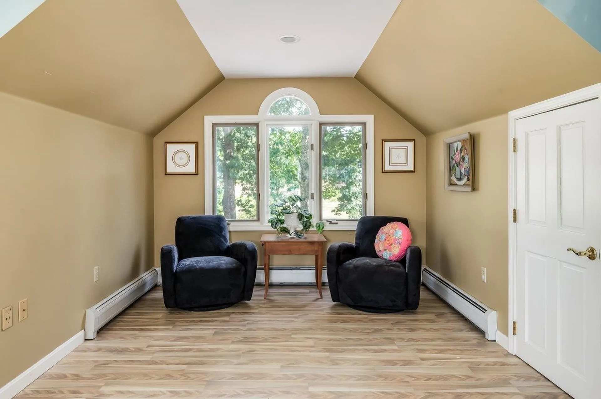 367 Durham Point Road Durham NH 03824