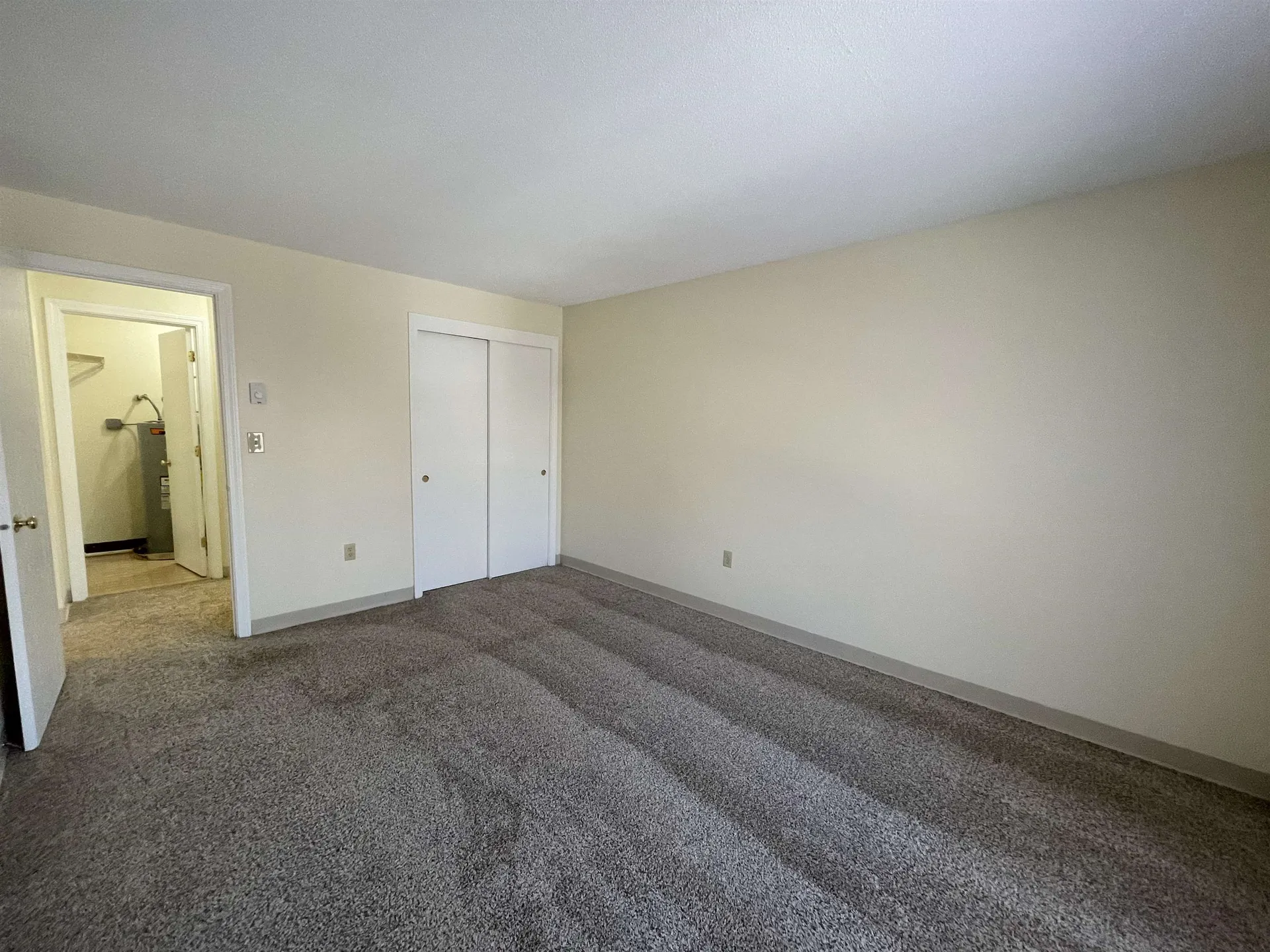 175 Eastern Avenue Manchester NH 03104