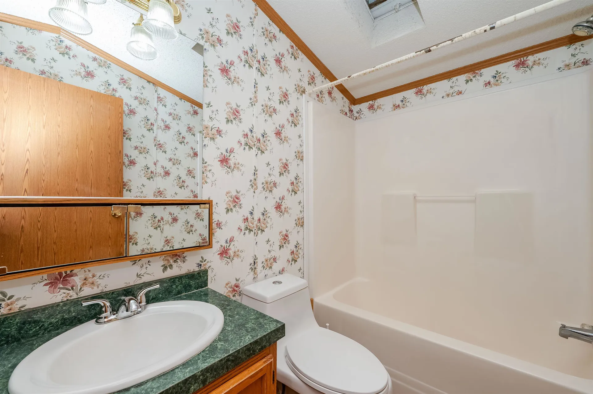 53 Blackberry Place Kittery ME 03904