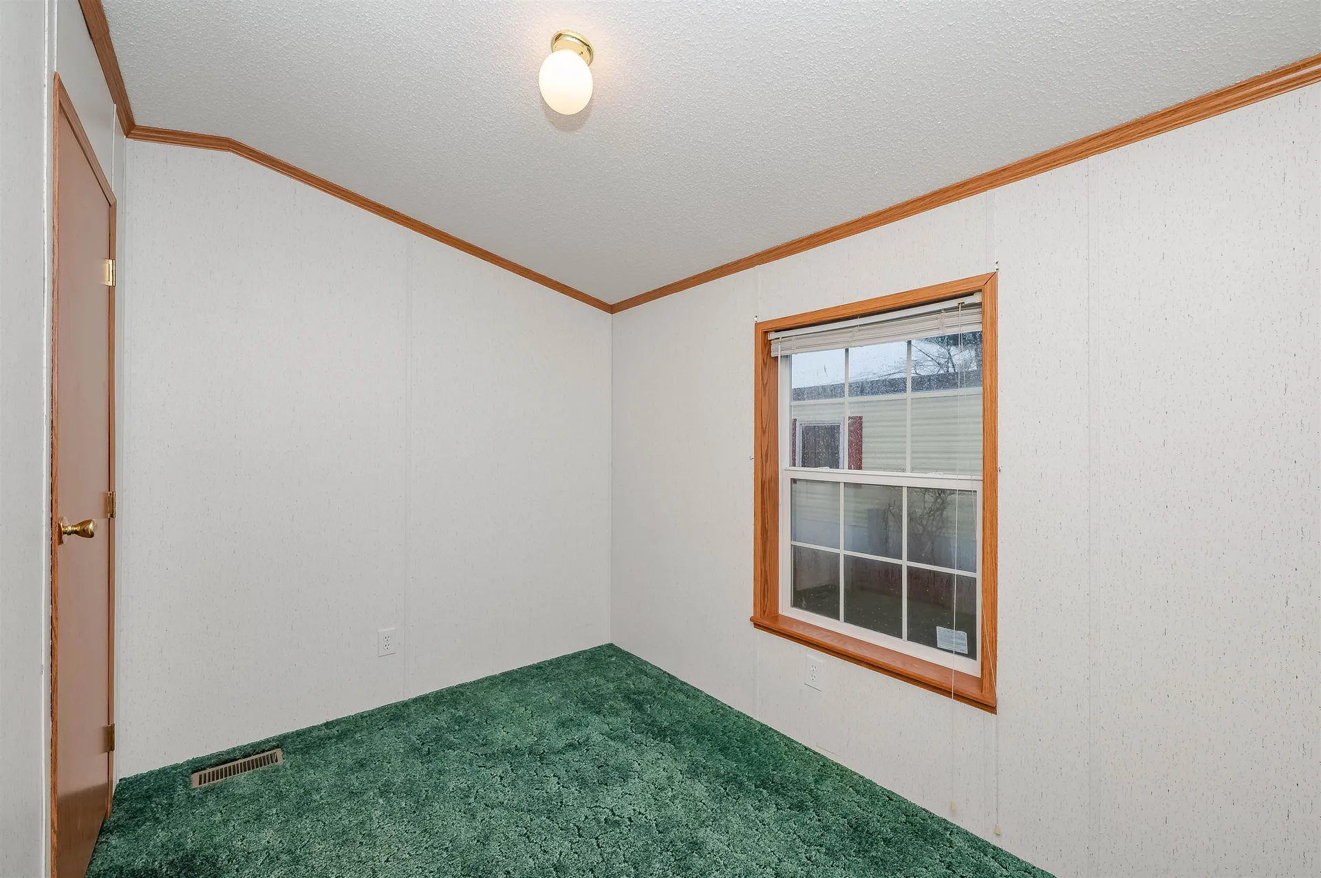 53 Blackberry Place Kittery ME 03904